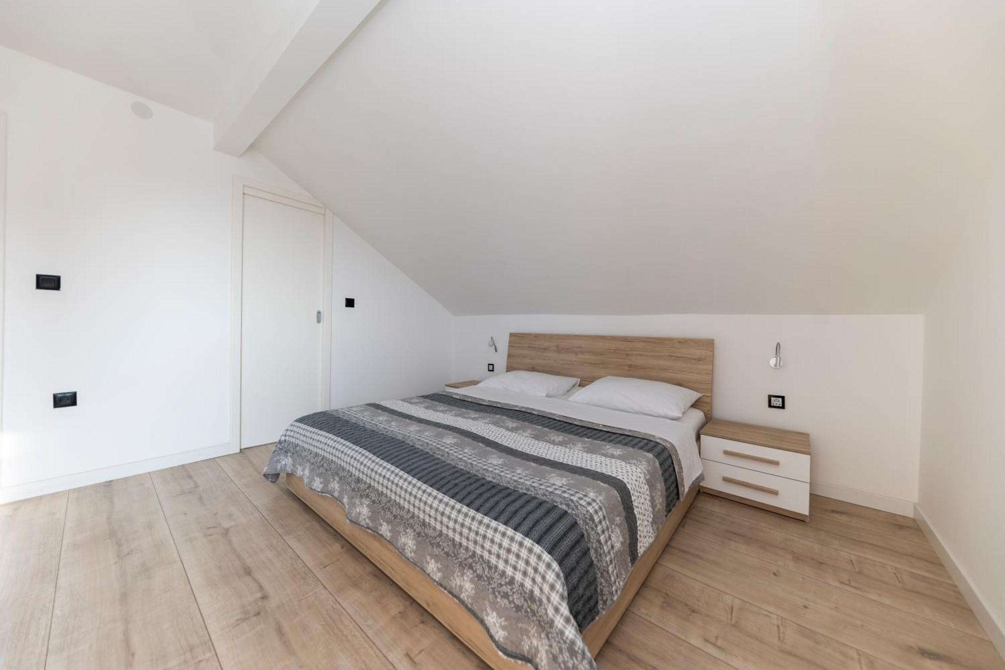 Family Apartments Zadar - Ryanair Exclusive Εξωτερικό φωτογραφία